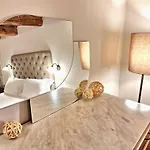 Lauri 3*