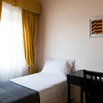 Otel Lauri