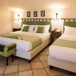 Otel Lauri 3*