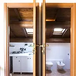 Lauri Otel Macerata
