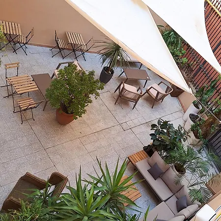 Otel Lauri