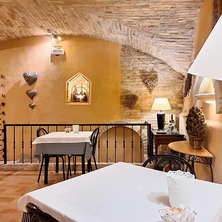 Lauri Hotell Macerata