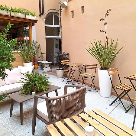 Lauri 3* Macerata