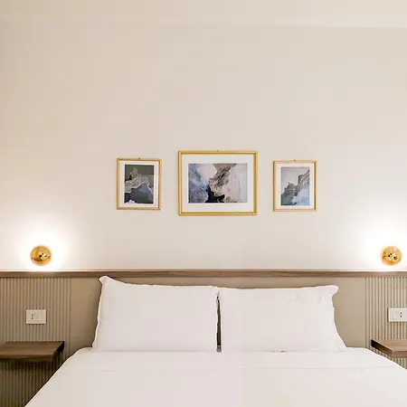 Otel Lauri 3*