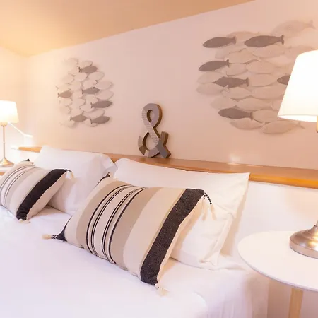 Lauri Otel Macerata