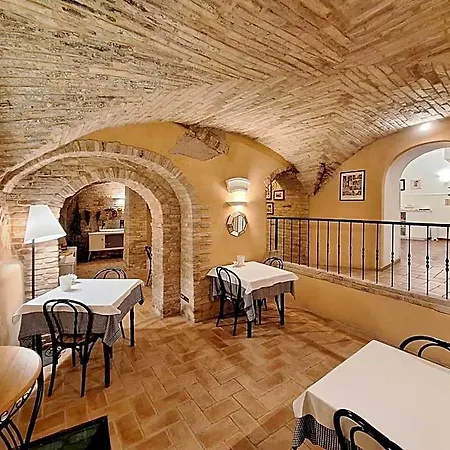Hotel Lauri Macerata