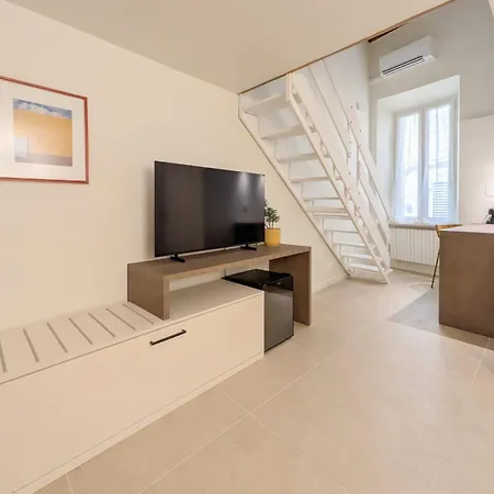 Hotel Lauri 3*