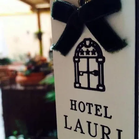 Otel Lauri Macerata