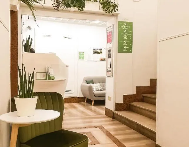 Lauri Hotel 3*