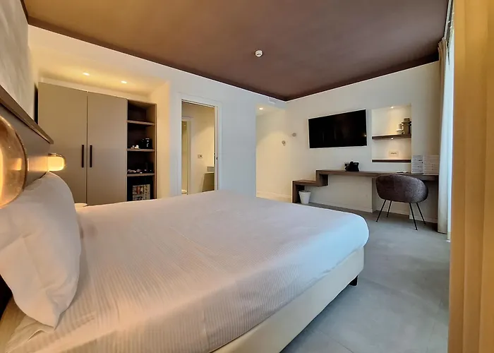 Lauri Hotel Macerata