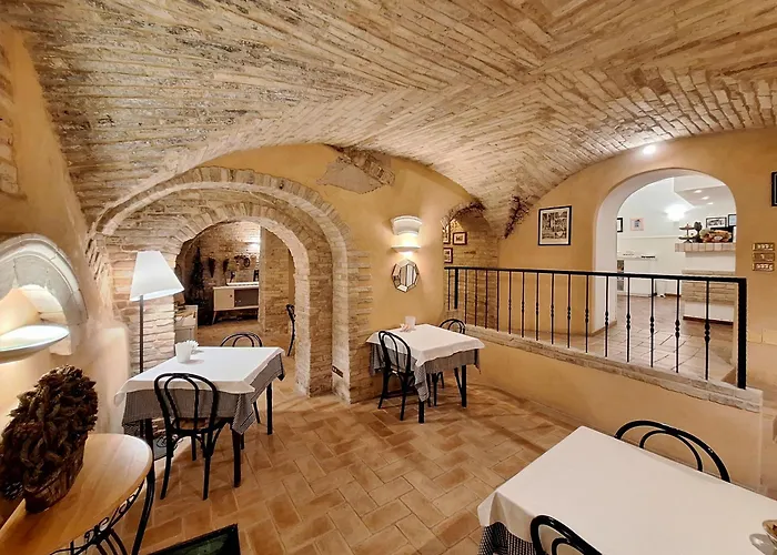 Hotel Lauri Macerata