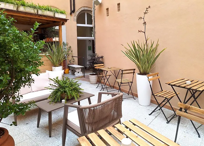 Lauri 3* Macerata