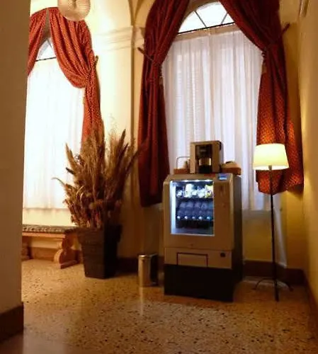Lauri 3* Macerata